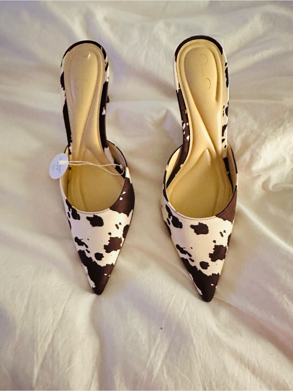 Jessica Simpson Brown & White Cowprint Pointed Slip-On Mules